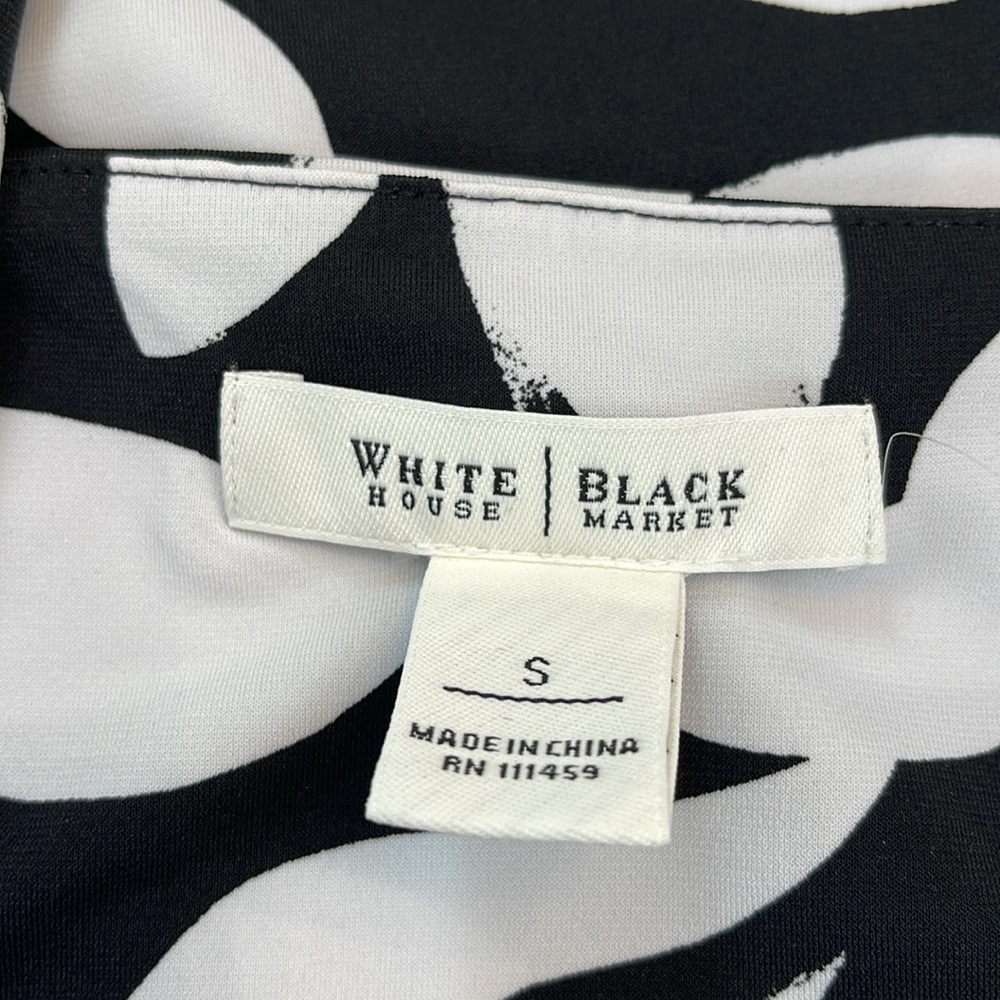 WHBM LEAF PRINT TOP - Picture 8 of 9